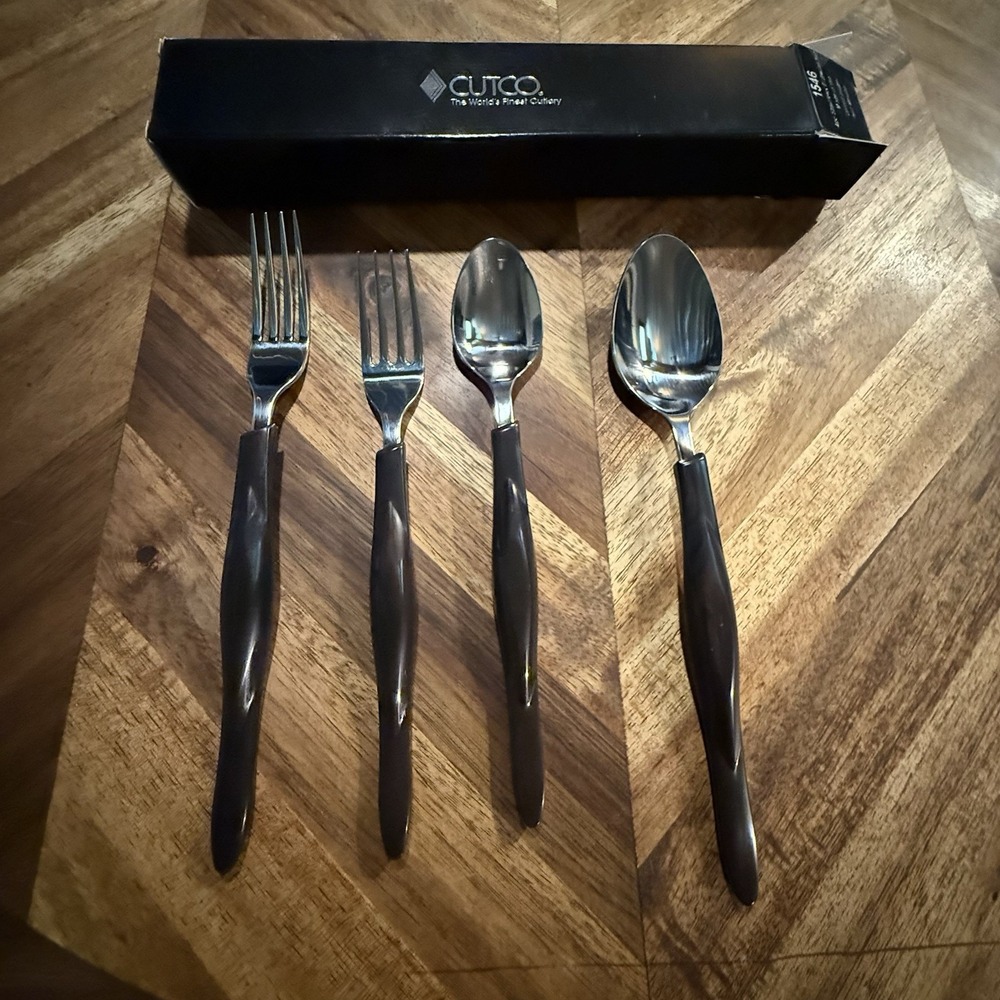 Cutco 1546 Stainless 4 Piece Flat Ware 2 Spoons 2 Forks Vintage New‎